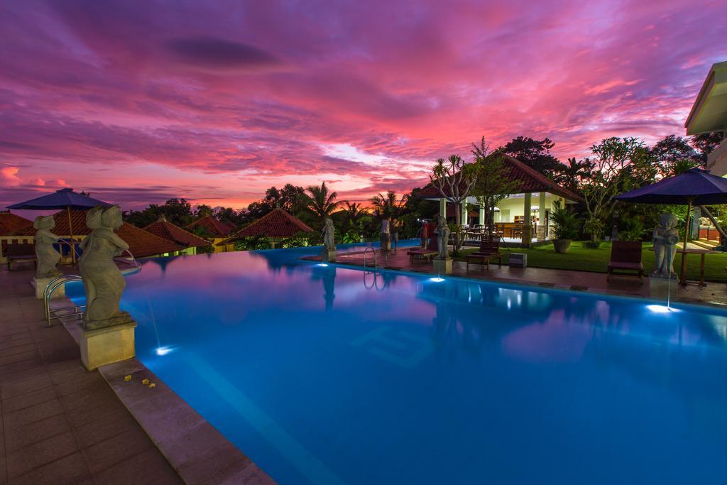 Taman Surgawi Resort&Spa Jasri Bagian luar foto